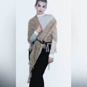 Zara ALPACA BLEND FRINGED SHAWL